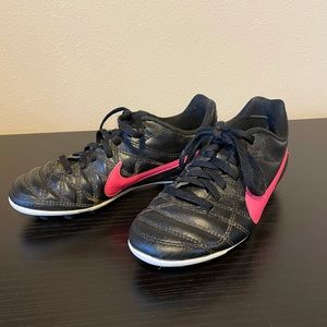 Nike Soccer Cleats -Youth Size 1